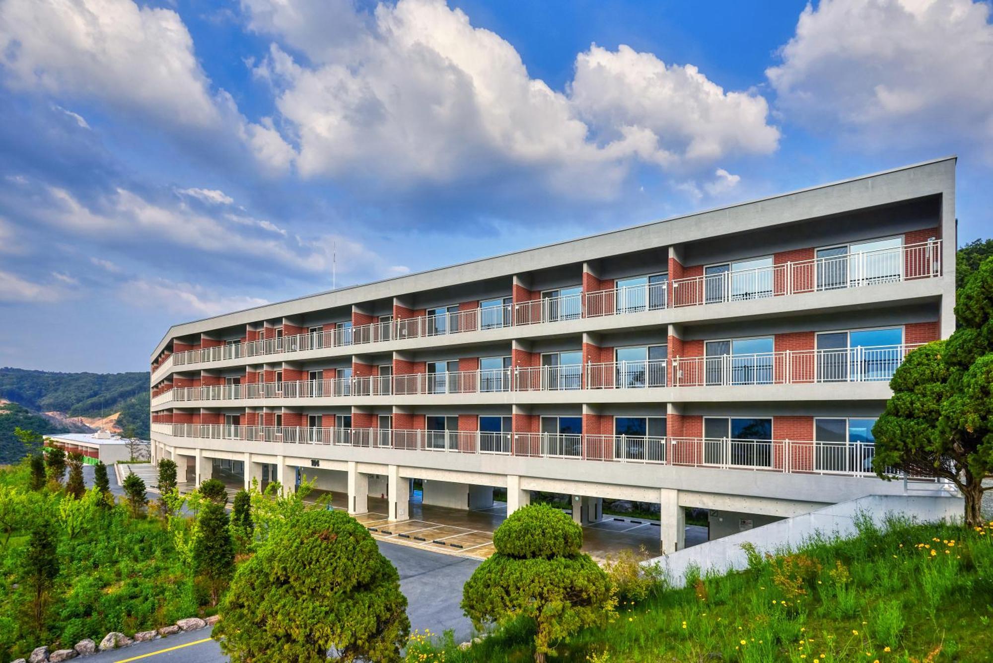 Belle Fore Resort Jeungpyeong Exterior photo